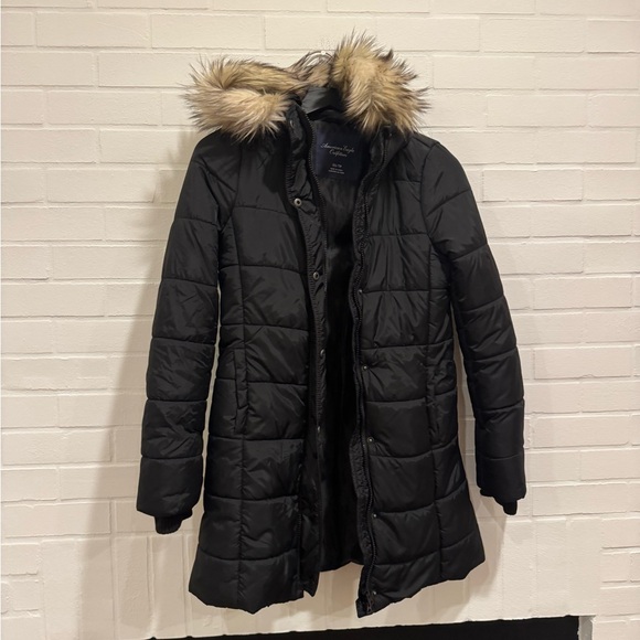 American Eagle Outfitters Black Puffer Coat with Fur Hood - Picture 2 of 14